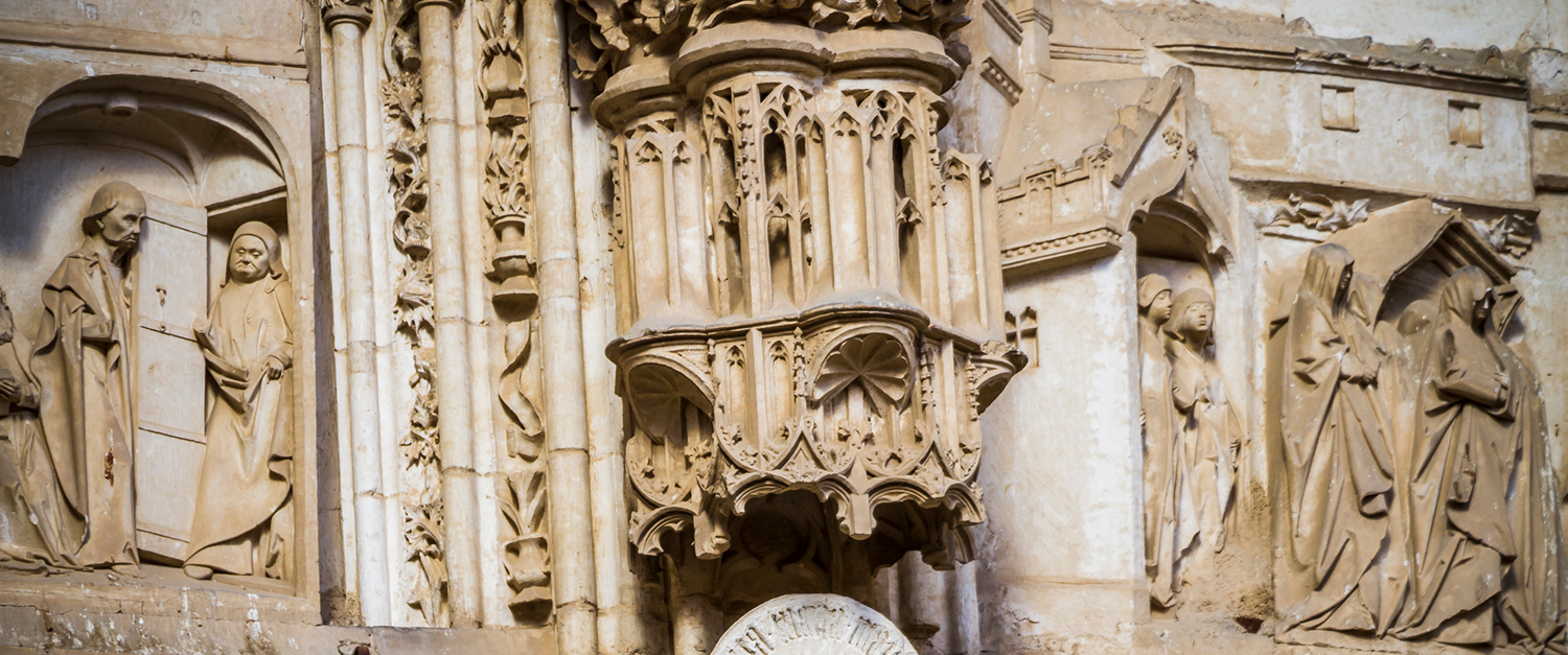 Facade gothic style, toledo cathedral spain